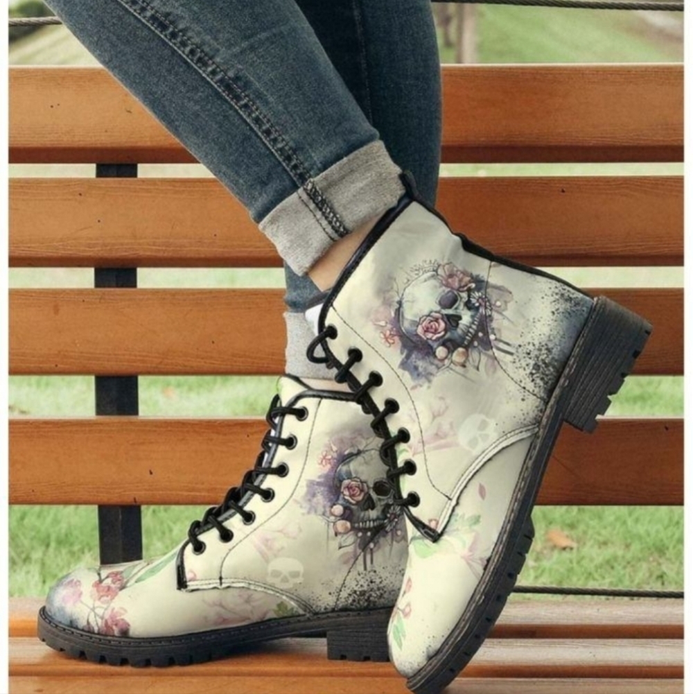 🆕️ 💀 ☠️ WHITE SKULL GRAPHIC COMBAT BOOT☠️💀